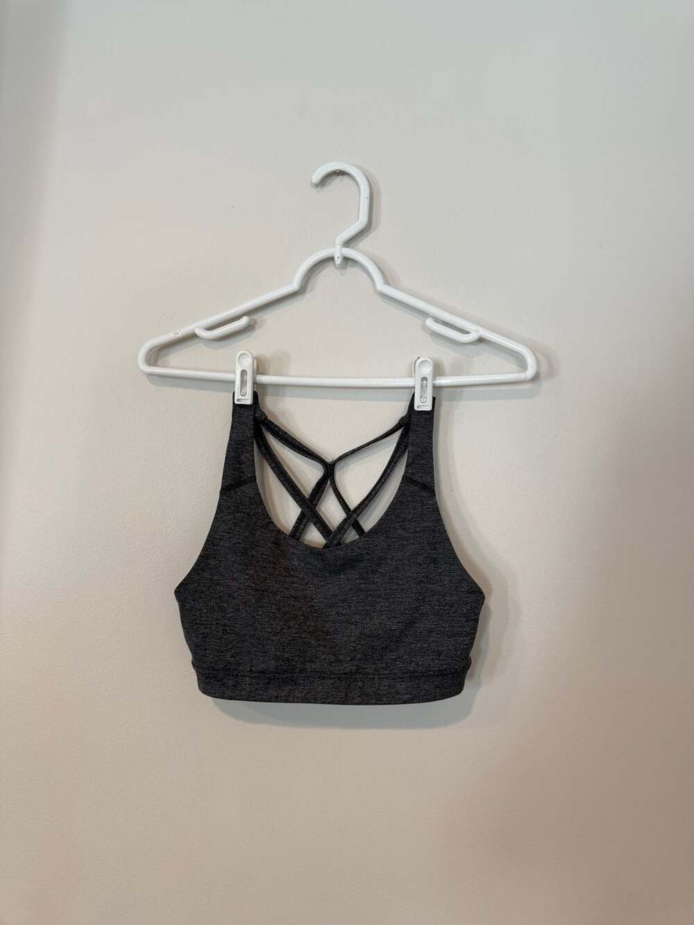 Athletic Sports Bra Gray Crossback